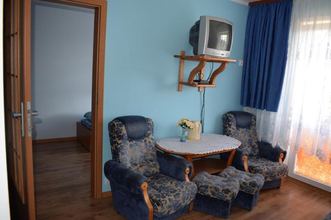 U Rybaka Hotell Jezierzany Exteriör bild