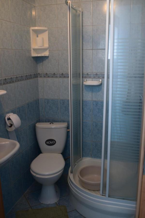 U Rybaka Hotell Jezierzany Exteriör bild
